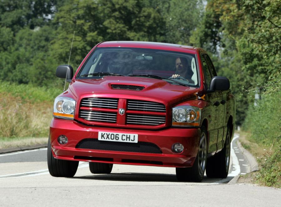  Dodge Ram SRT10 Quad Cab 2006 года  (фото 2 из 6)
